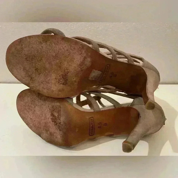 Coach Women’s Lavania Beige Suede Strappy‎ Heeled Sandals with Zipper Size 6.5. - Picture 8 of 10